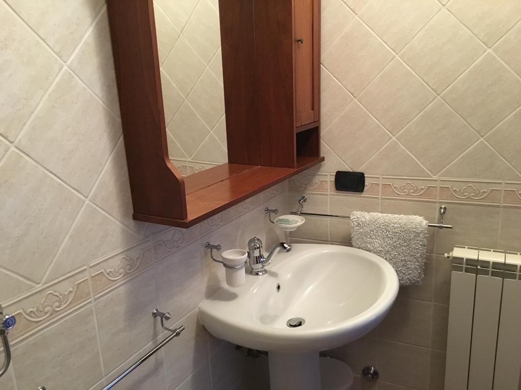 Appartamenti E Camere Il Poggio Di D'Angeli Lidia Auditore Dış mekan fotoğraf