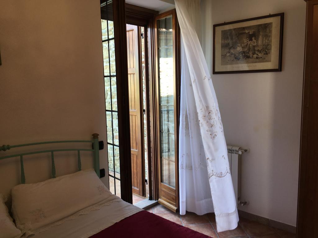 Appartamenti E Camere Il Poggio Di D'Angeli Lidia Auditore Dış mekan fotoğraf