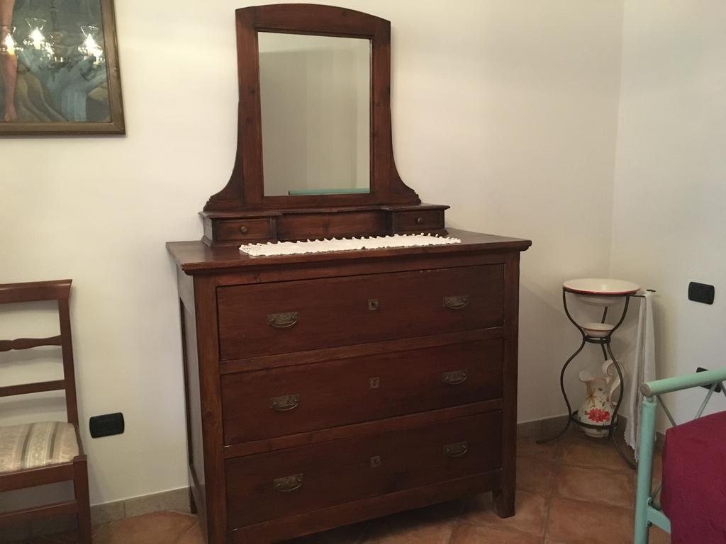 Appartamenti E Camere Il Poggio Di D'Angeli Lidia Auditore Dış mekan fotoğraf