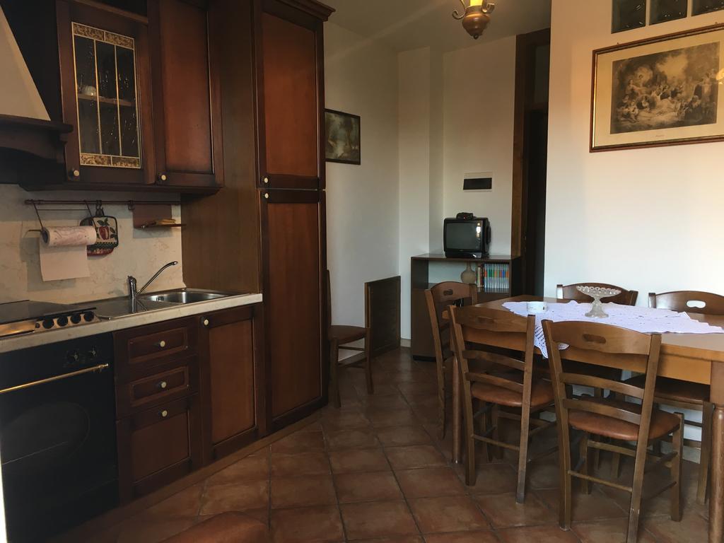 Appartamenti E Camere Il Poggio Di D'Angeli Lidia Auditore Dış mekan fotoğraf